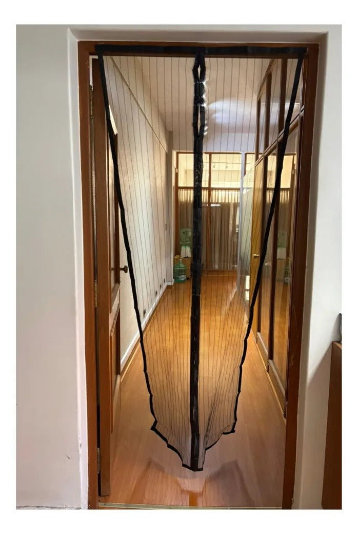 Puerta Mosquitera Magnética